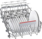 Посудомоечная машина Bosch | SPT4EMX17E | Встраиваемая | Ширина 45 см | Вместимость: 10 комплектов посуды | Количество программ: 6 | Класс энергоэффективности: B | Дисплей | Белый — изображение 2
