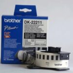 Brother | DK-22211 nepārtraukta garuma papīra uzlīme | Melna, balta | DK | 29 mm | 15,24 m