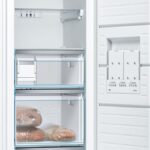 Bosch | Freezer | GSN36AWEP | Energy efficiency class E | Upright | Free standing | Height 186 cm | Total net capacity 242 L | No Frost system | Display | White