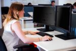 Targus Privacy Screen 22W (16:10) | Transparent - Image 2