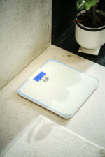 Adler | Bathroom Scale | AD 8183 | Maximum weight (capacity) 180 kg | Accuracy 100 g | White - Image 5