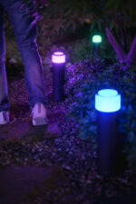 Уличный столбик Philips Hue WCA Calla Large Bollard, черный | 8 Вт | Цветовая гамма: белый 2000-6500 — изображение 8