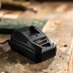 Batavia B.V. | 18V 4.5A Fast Charger - Image 4