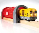 KO | BRIO World Train Set Deluxe Railway Set | 2xLR44 - Image 4