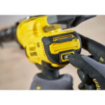 Stanley | 18V V20 Caulk Gun (Tool Only) | SFMCE600B-XJ - Image 3