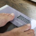 Напольные весы Cecotec | Surface Precision Healthy | Максимальная грузоподъемность 180 кг | Серый/Прозрачный — изображение 2